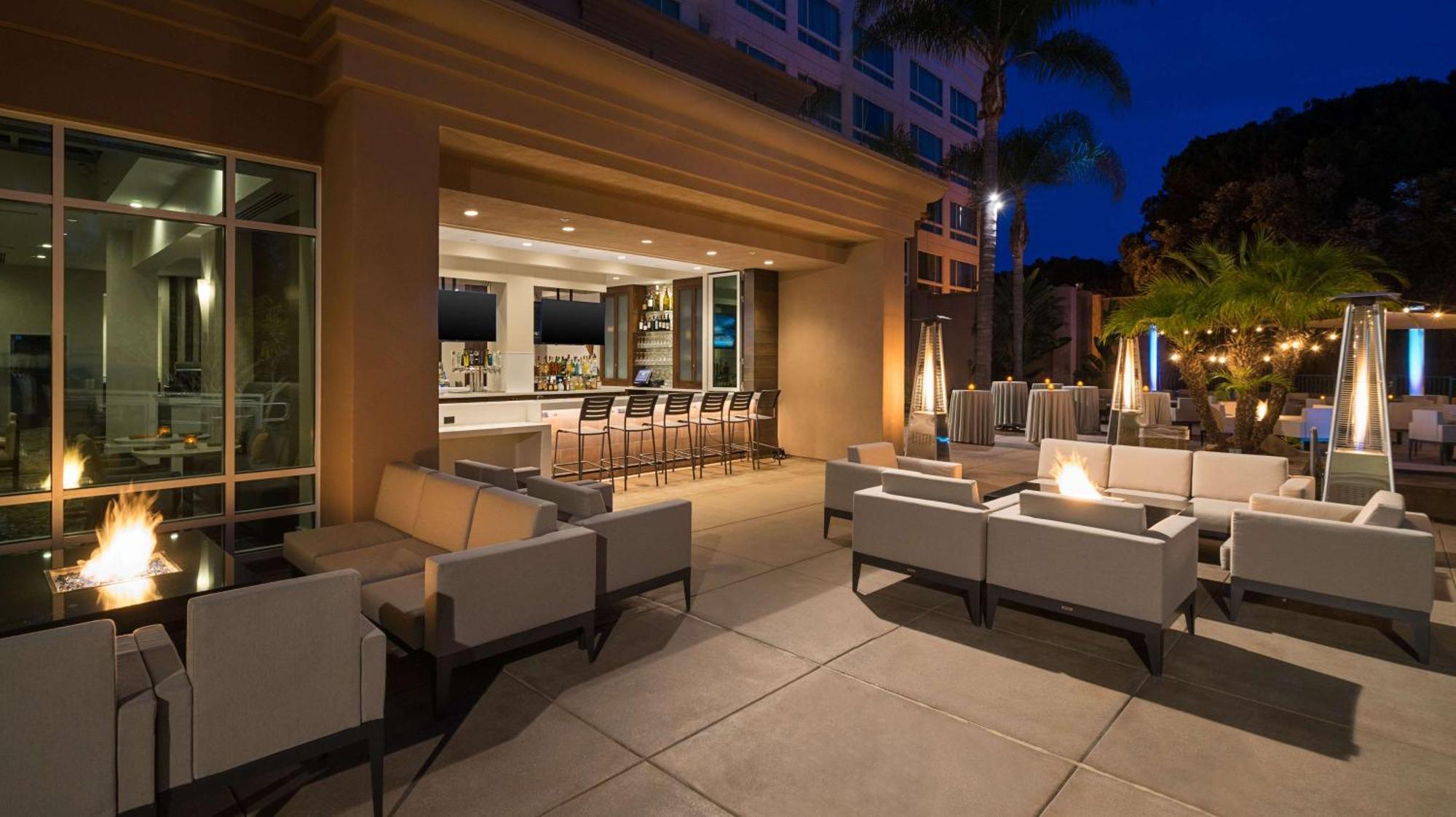 Doubletree By Hilton San Diego Del Mar Exterior foto