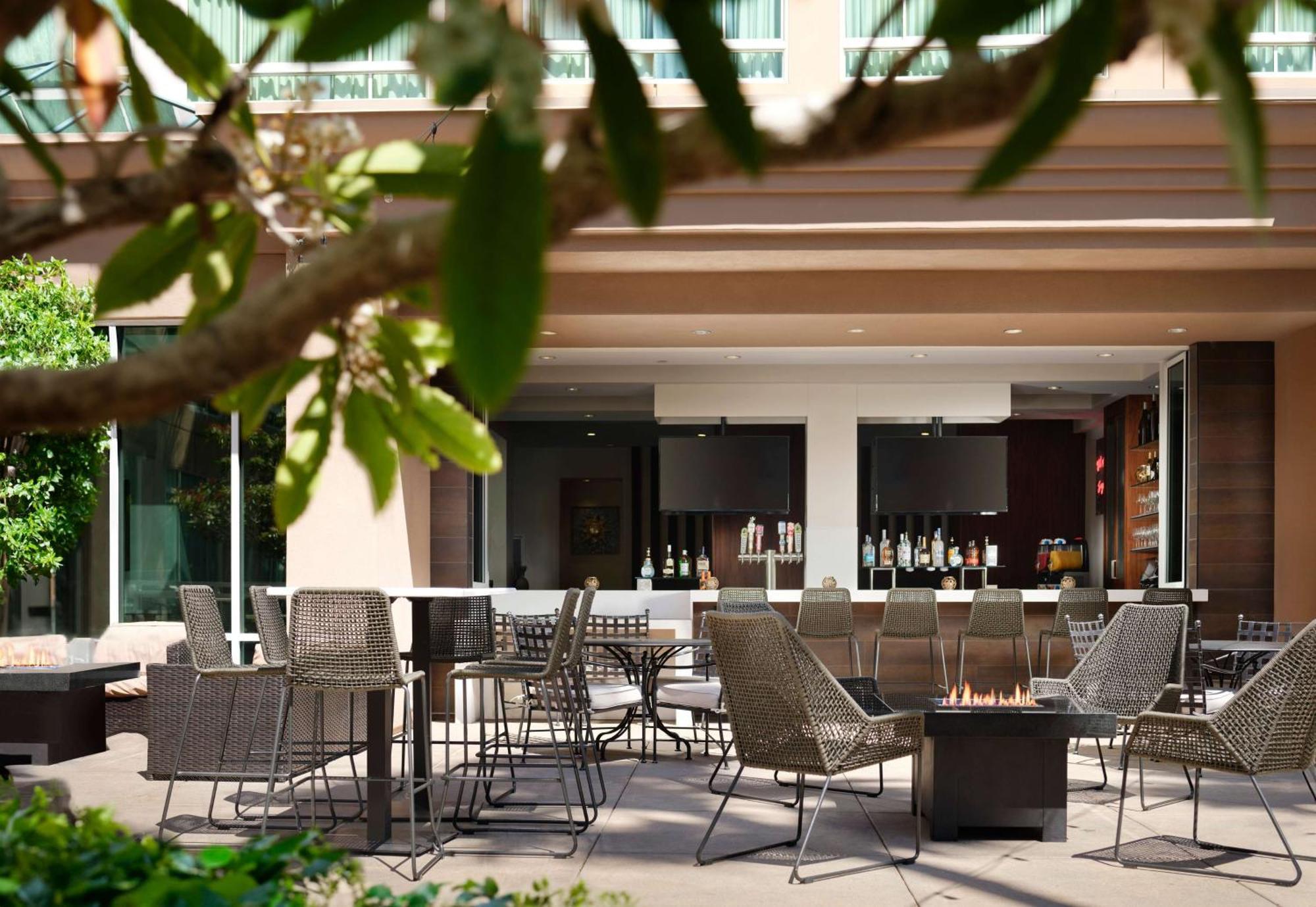 Doubletree By Hilton San Diego Del Mar Exterior foto